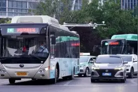 今日起，郑州公交部分线路临时停运、地铁18座车站临时关闭图片