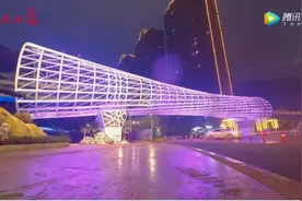 广州塔“倒下了”？耗资1600万的百米天桥引争议，回应：叫“时空隧道”，没抄袭图片