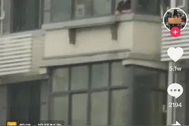 早安武汉｜隔了300米还在窗边挥手，“黄鹤楼对面的奶奶”让网友破防图片