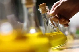 猛涨65.8%！2021年食用油涨幅跑赢原油，今年仍将居高不下？图片