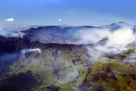 “无夏之年”真的有！400多年画作记录超级火山爆发：除了致命低温，还会带来更灿烂的晚霞图片