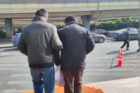 我们的天才儿子：假如没有未来，我们还有一路相伴的爱图片