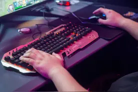 电竞涉赌乱象丛生：赌博平台和战队合作，一个平台倒下新的又起图片