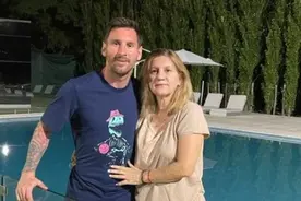 梅西社媒晒合影为母亲庆生：生日快乐，妈妈，我爱你图片