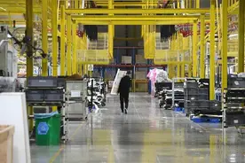 「新春走基层」从“中国制造”走向“中国智造”，麒盛科技“未来工厂”生产忙图片