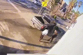 被骂“滚回中国”，华裔拳手霸气还击图片