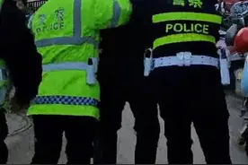 河南警方通报交警使用二维码收款 收到的钱去哪了？图片