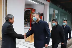 春节将至 岁寒情深！张壮雄、张妍等领导分别走访看望老干部图片