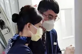 东航广东分公司乘务长曹实蓓：春运6载 她把家的小爱融入春运大爱图片