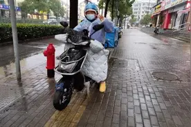 外卖骑手过年为何留在上海？21岁湖北女孩的回答，让人破防图片