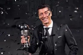 莱万专访：国际足联的奖更重要，但我不会因拿不到就睡不着图片