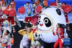人人都爱萌娃 国外人士大赞孩子们是冬奥会开幕式“高光时刻”图片