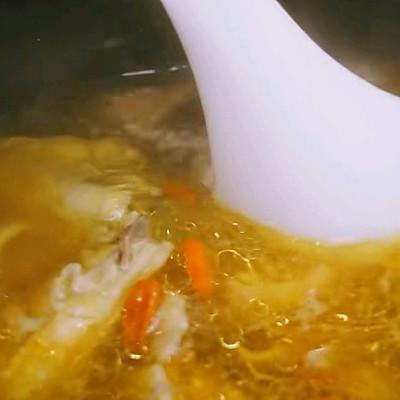 鲜鲍花胶煲老鸡汤 2026年鲜鲍花胶煲老鸡汤怎么做