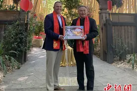 美国圣地亚哥野生动物园首次春节庆祝活动红火亮相图片