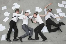 公司裁员，经济补偿金怎么算？图片