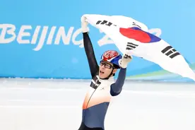 黄大宪拿下韩国队首金，韩媒大赞“壮举”，还有人继续炒作判罚争议图片