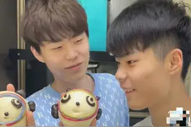 石家庄18岁双胞胎兄弟火了！网友：能预定一个女婿吗？图片