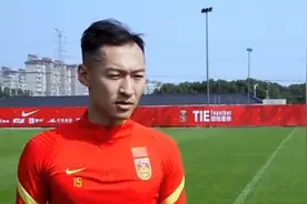 记者：圈内人士聊起国足海参代言，明确说这广告就是杜兆才的关系图片