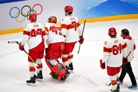 北京冬奥会｜冰球综合：中国男冰苦战告负结束冬奥之旅 男冰八强尘埃落定图片