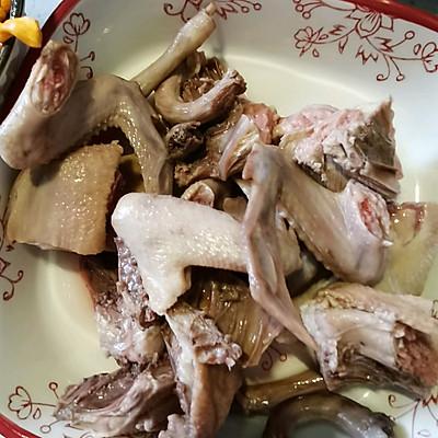 花胶煲乳鸽做法与功效 2026年花胶煲乳鸽做法与功效窍门