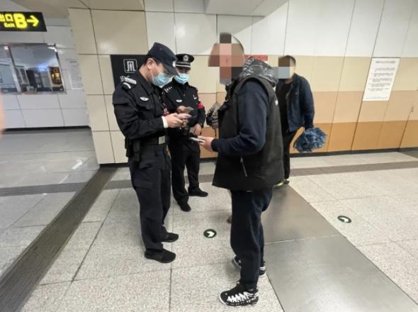 「警务机制改革」青岛地铁公安海信桥站派出所强抓攻坚项目推进 不断增强地铁区域管控效能