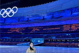 冬奥之约丨闭幕式演员王邦樱：“国歌响起时，眼眶里的泪水一直在打转”图片