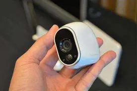 摄像头正对足浴店spa床！经营场所监控安装随意图片