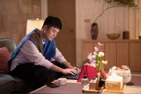 《假日暖洋洋2》陈赫公司危机频出 孔令麒父子矛盾浮出水面图片