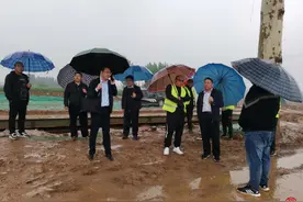 地矿一院测绘中心组织开展济南市长清区孝里镇刘营村等39村黄河滩区迁建拆旧复垦项目野外巡检工作图片