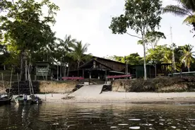 法国外籍军团14名士兵疑前往乌克兰参战 在巴黎被捕图片