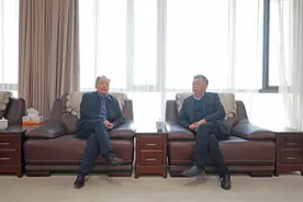 安徽理工大学党委书记郭永存会见合肥工业大学副校长吴玉程一行图片