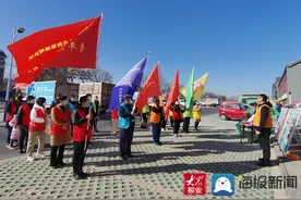 惠民县孙武街道棣州社区开展“雷锋日”志愿服务活动图片