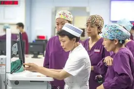 中山一院“白衣女神”炼成记图片