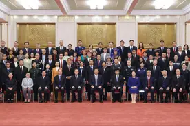 “奉献友爱互助进步”是全国三八红旗手孙梅丽的精神坐标图片