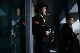 巾帼不让须眉：95后女武装押运员的铿锵人生图片
