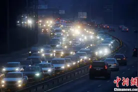 美国禁运俄石油，油价要奔300美元？要少开车？图片
