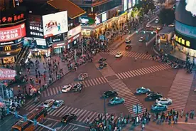 没有人永远属于解放西图片