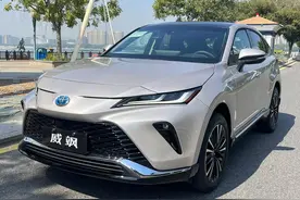 豪华与动感并存 试驾广汽丰田威飒图片