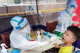 医护妈妈做核酸偶遇儿子，一声“妈妈”破防了图片