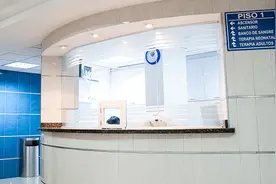 “求美”银发族为何难逃医美套路？图片