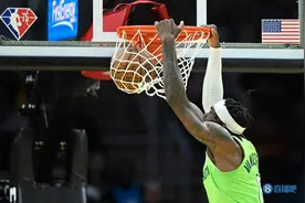 队记：爵士在博扬交易中不愿送走范德比尔特 导致与太阳谈判破裂图片