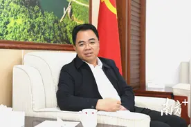 紫金稳中求进争先进位①访谈｜紫金县委书记黄春彭：力推紫城蓝塘两产业园区扩容升级，开创紫金又稳又好发展新局面图片