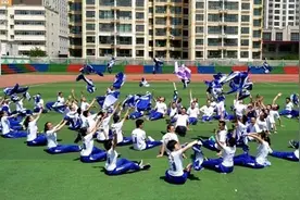 这所山沟沟里的县中不“塌陷”图片