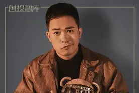 90后“炒熊”上头，年入千万的潮牌主理人笑了图片