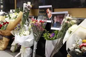 为什么韩国人这么爱张国荣？图片