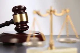 退休金4000，杭州大伯非要问女儿讨赡养费：给1块钱也行图片