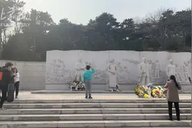 清明至，西山国家森林公园无名英雄纪念广场，唱响少先队歌图片