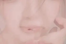 用它，不存在“素颜见光死”！8小时不卡粉、不脱妆，素颜也能秒杀路人图片