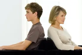 心理问答｜“稳住”，别被青春期孩子气坏了身体图片