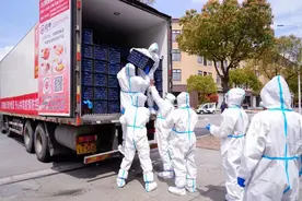 疫情期间，不忍同学倒掉饭菜，上海高校研究生党员给校长写了一封信！校长回信，“我们都是主角！”图片